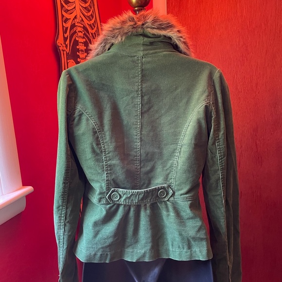 Y2K Green Corduroy Jacket - Picture 10 of 16